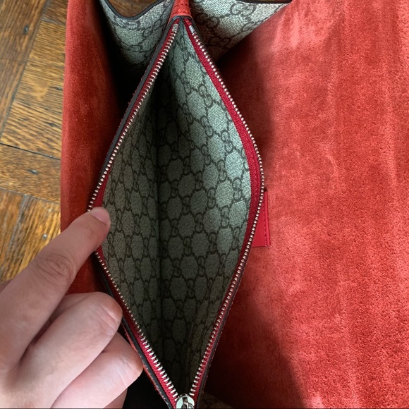 Gucci Dionysus Shoulder Bag - Picture 6 of 7